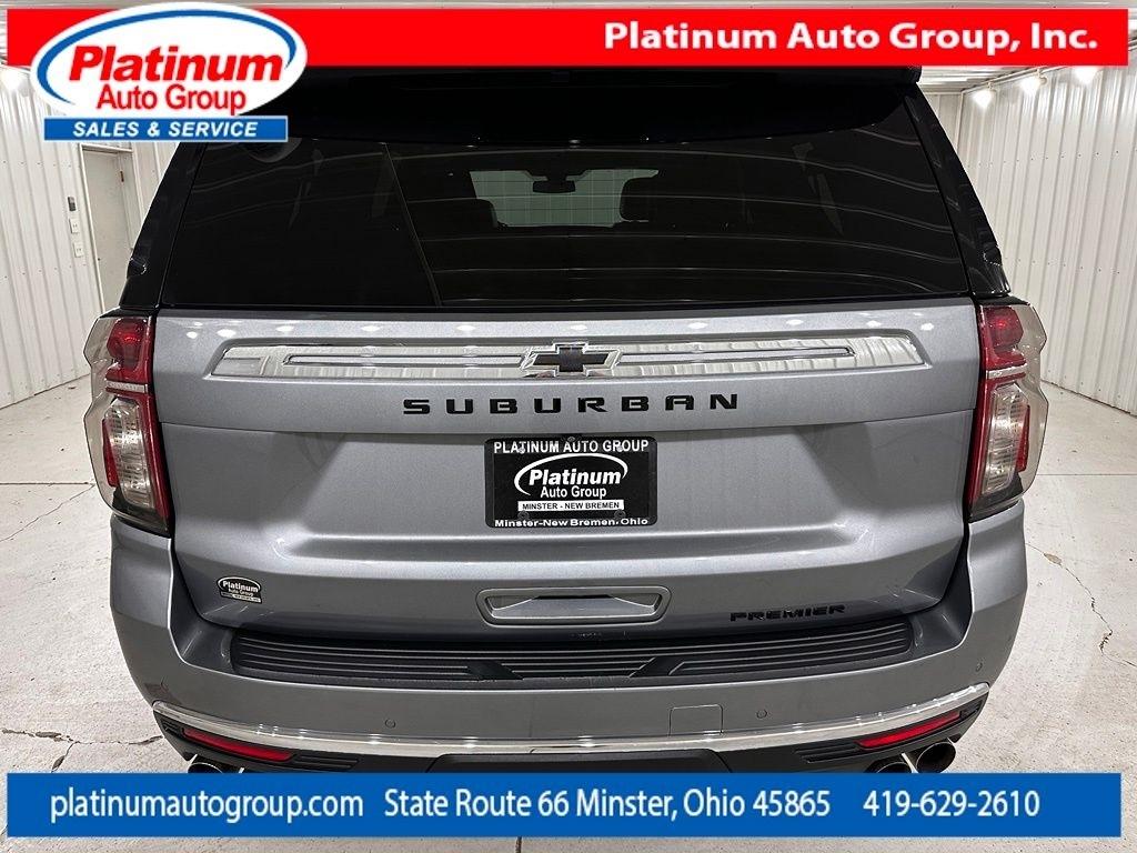 Chevrolet Suburban  2022