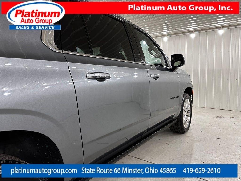 Chevrolet Suburban  2022