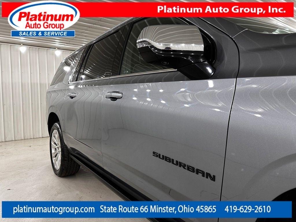 Chevrolet Suburban  2022
