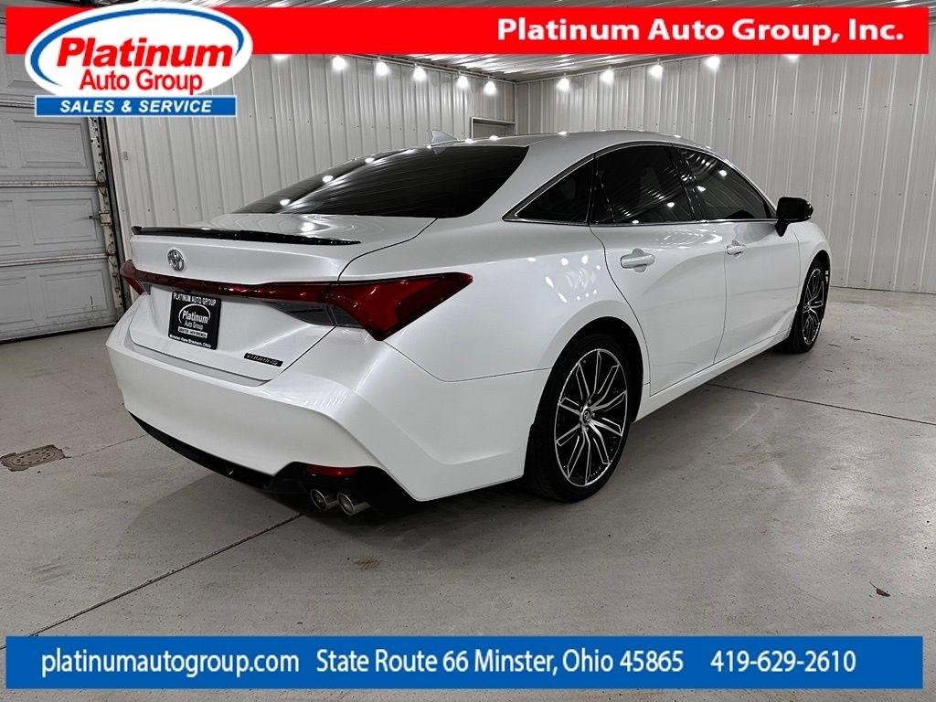 Toyota Avalon  2019