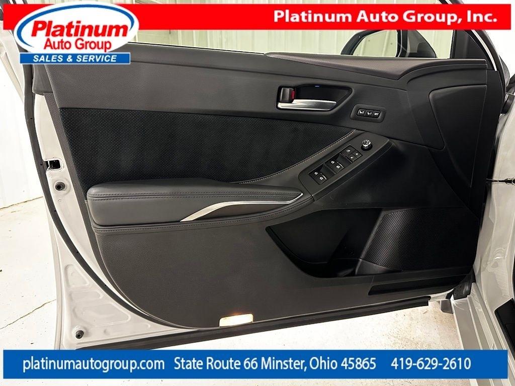 Toyota Avalon  2019