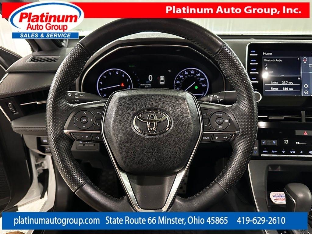 Toyota Avalon  2019