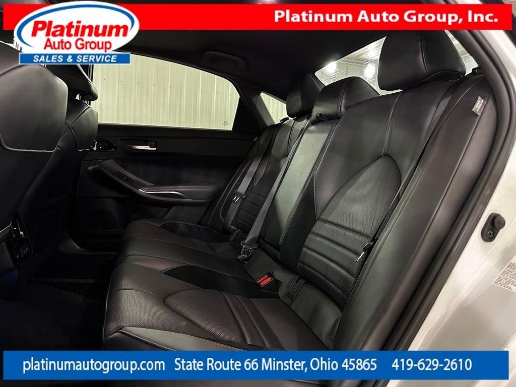 Toyota Avalon  2019
