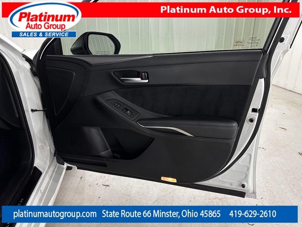 Toyota Avalon  2019