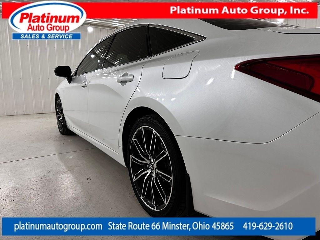 Toyota Avalon  2019