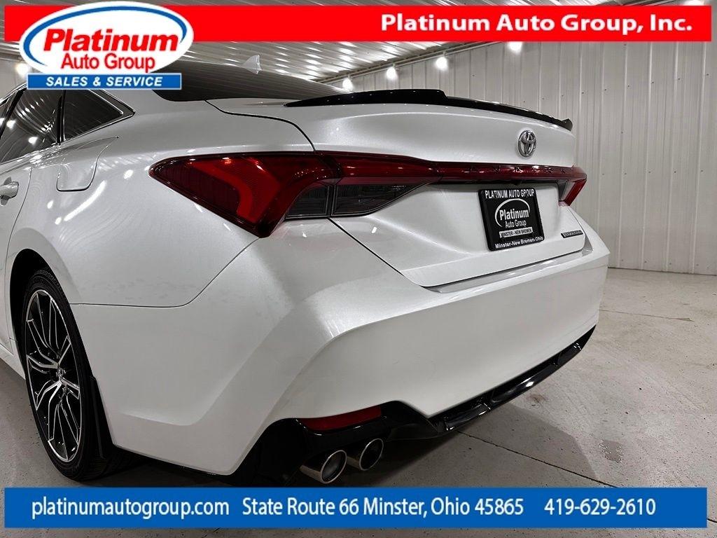 Toyota Avalon  2019
