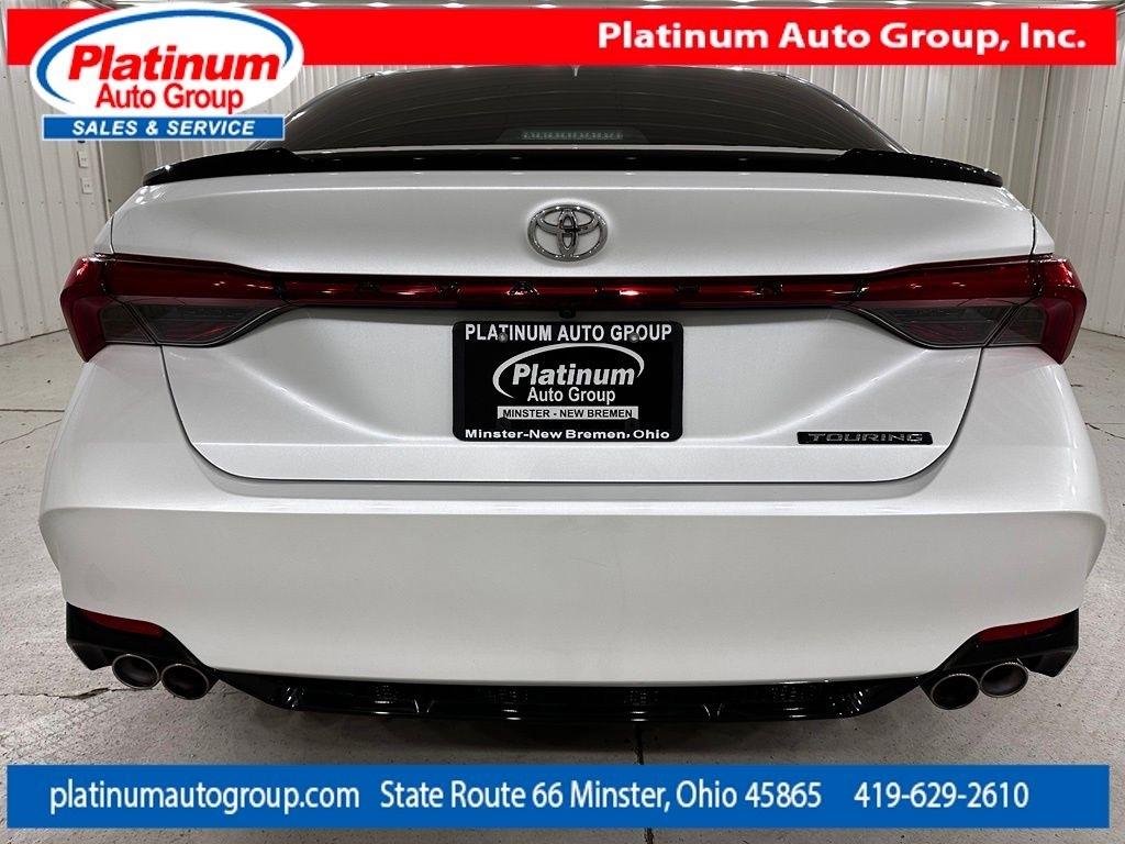 Toyota Avalon  2019