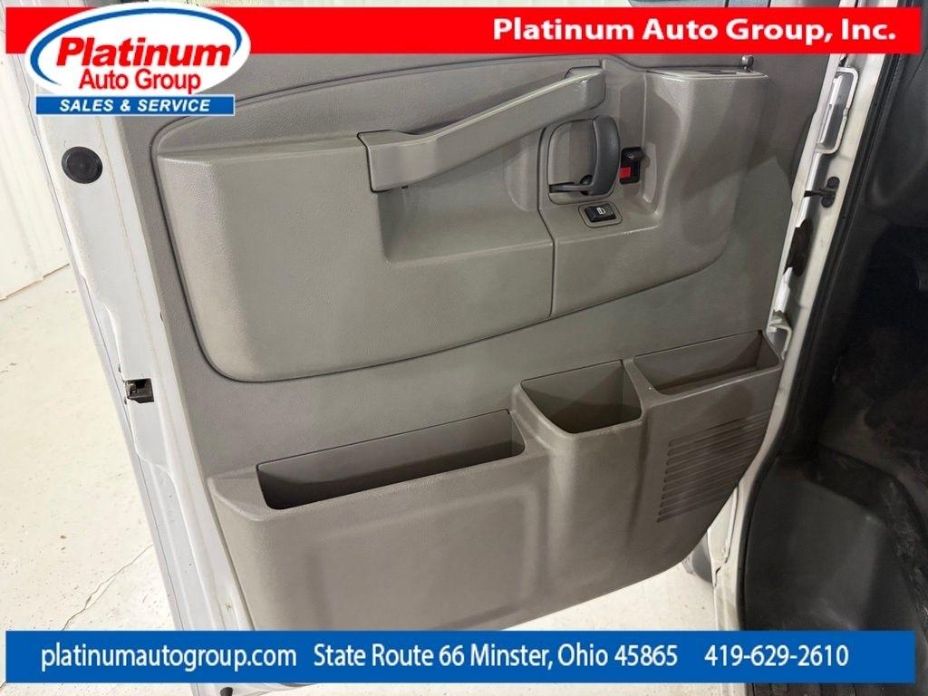 Chevrolet Express Cargo Van  2016