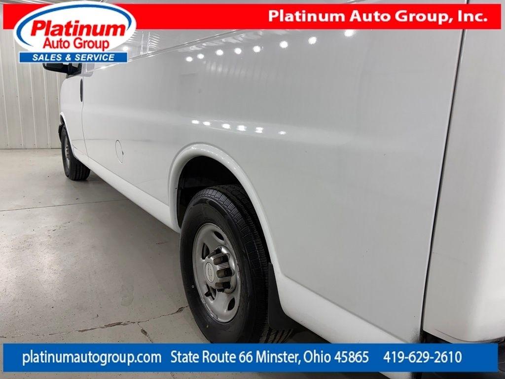 Chevrolet Express Cargo Van  2016