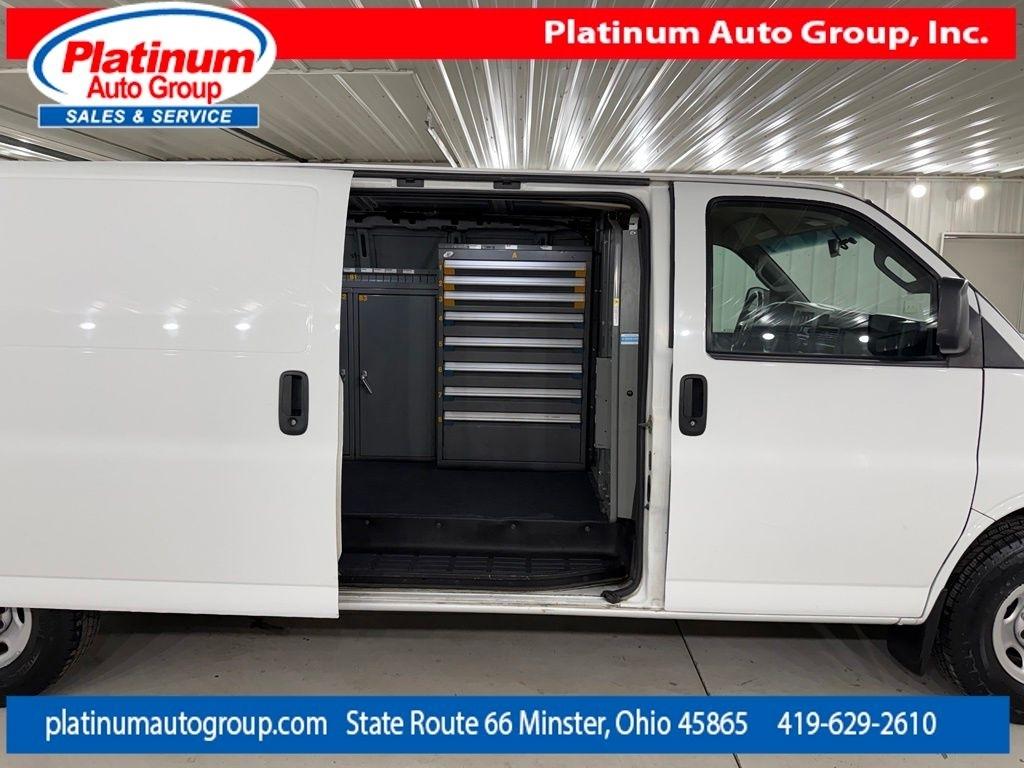 Chevrolet Express Cargo Van  2018