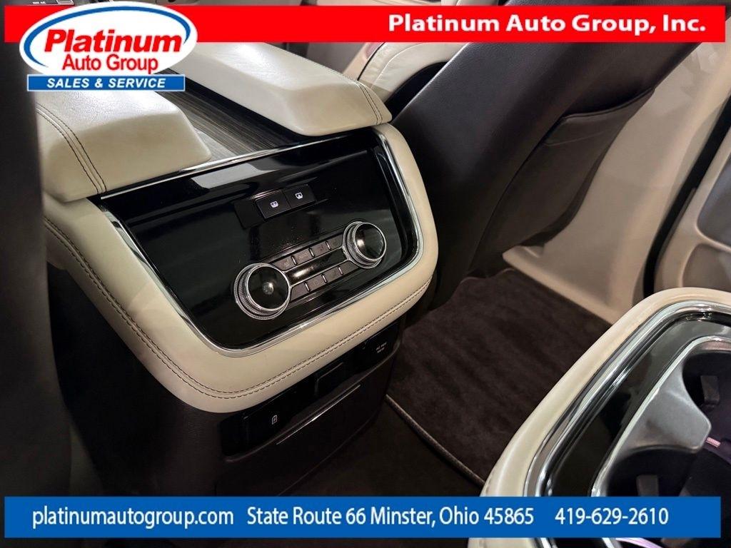 Lincoln Navigator  2020