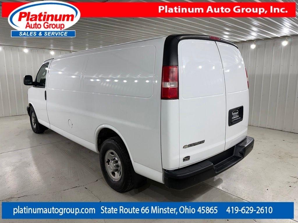 Chevrolet Express Cargo Van  2017
