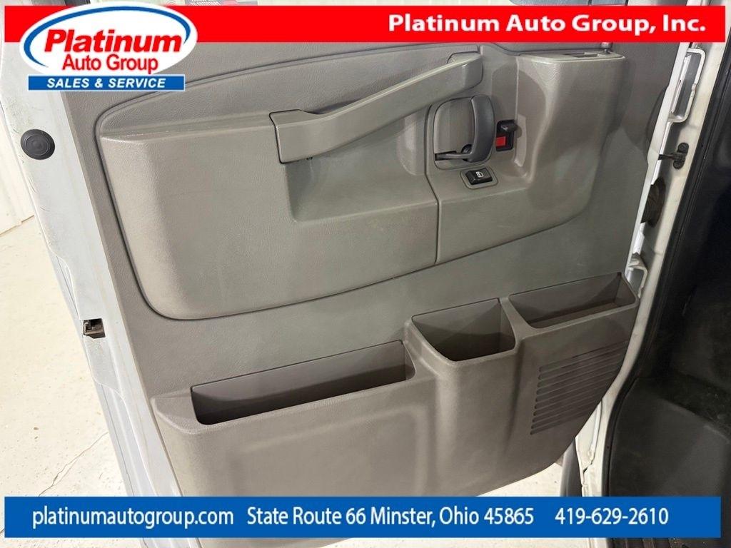 Chevrolet Express Cargo Van  2017