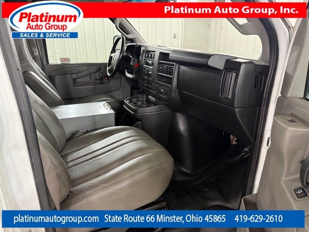Chevrolet Express Cargo Van  2017