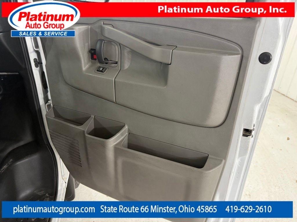 Chevrolet Express Cargo Van  2017