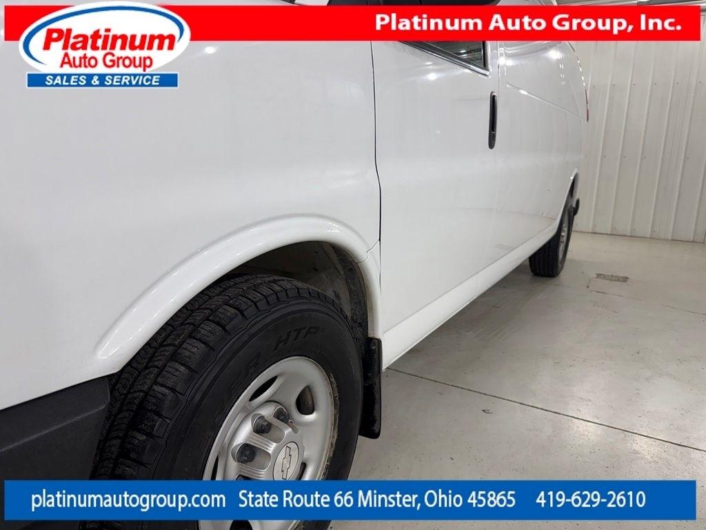 Chevrolet Express Cargo Van  2017