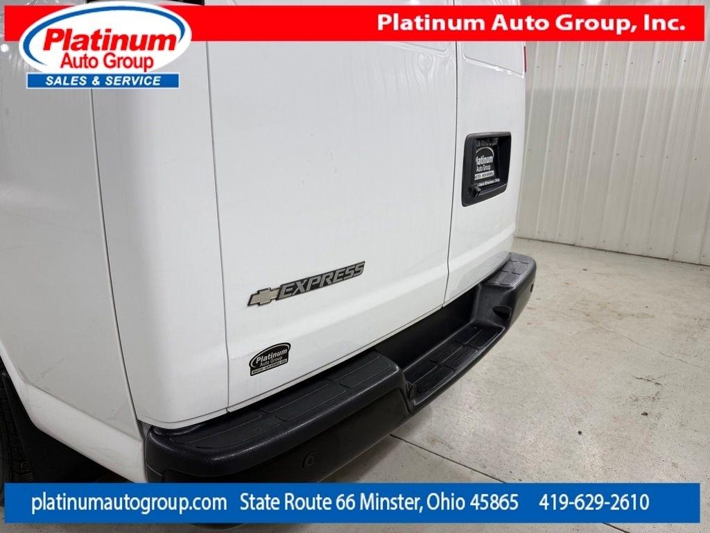Chevrolet Express Cargo Van  2017