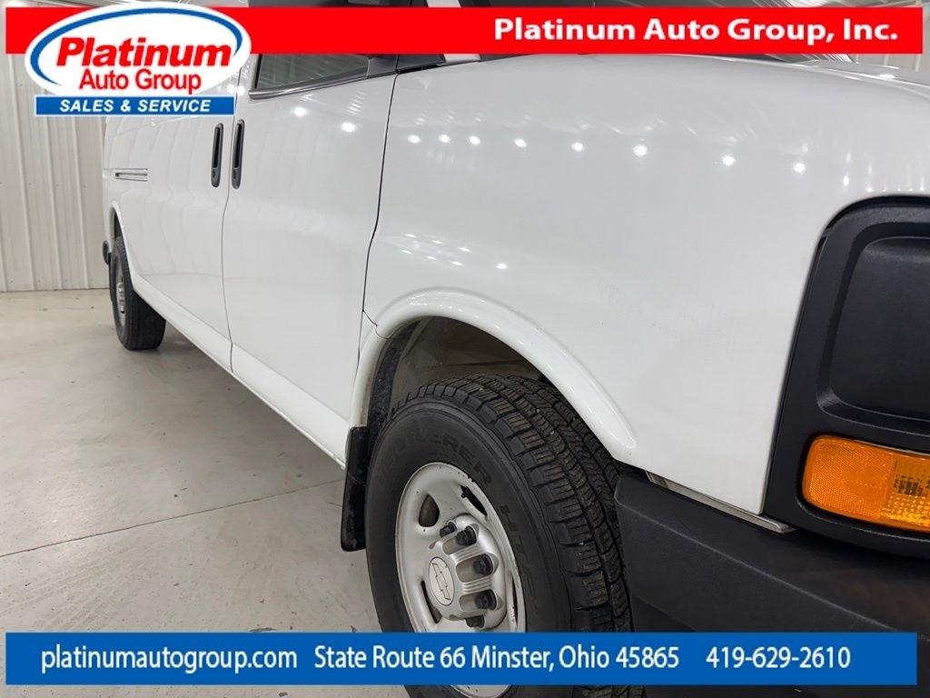 Chevrolet Express Cargo Van  2017