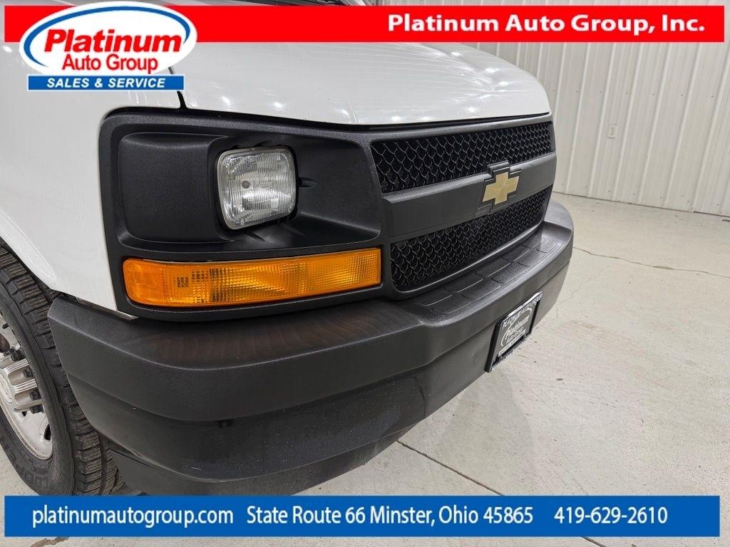 Chevrolet Express Cargo Van  2017