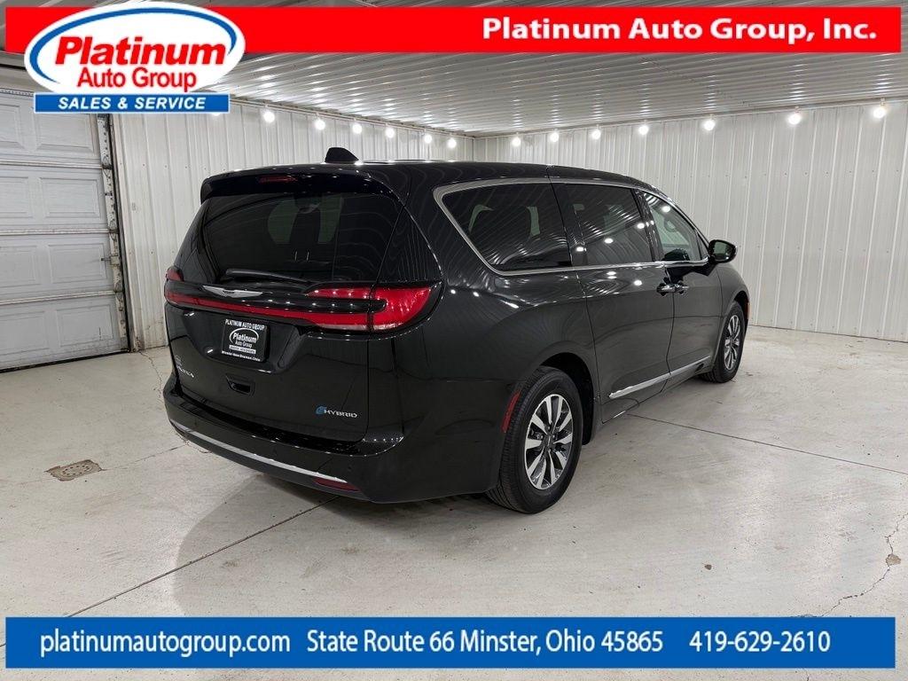 Chrysler Pacifica  2023