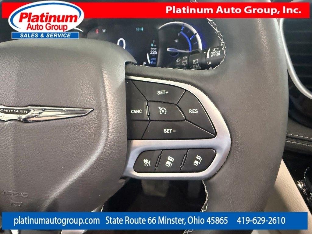 Chrysler Pacifica  2023