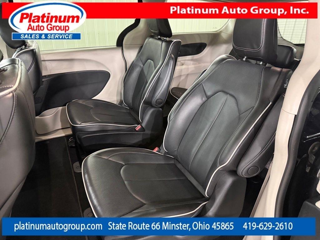Chrysler Pacifica  2023