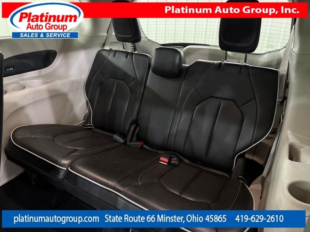 Chrysler Pacifica  2023