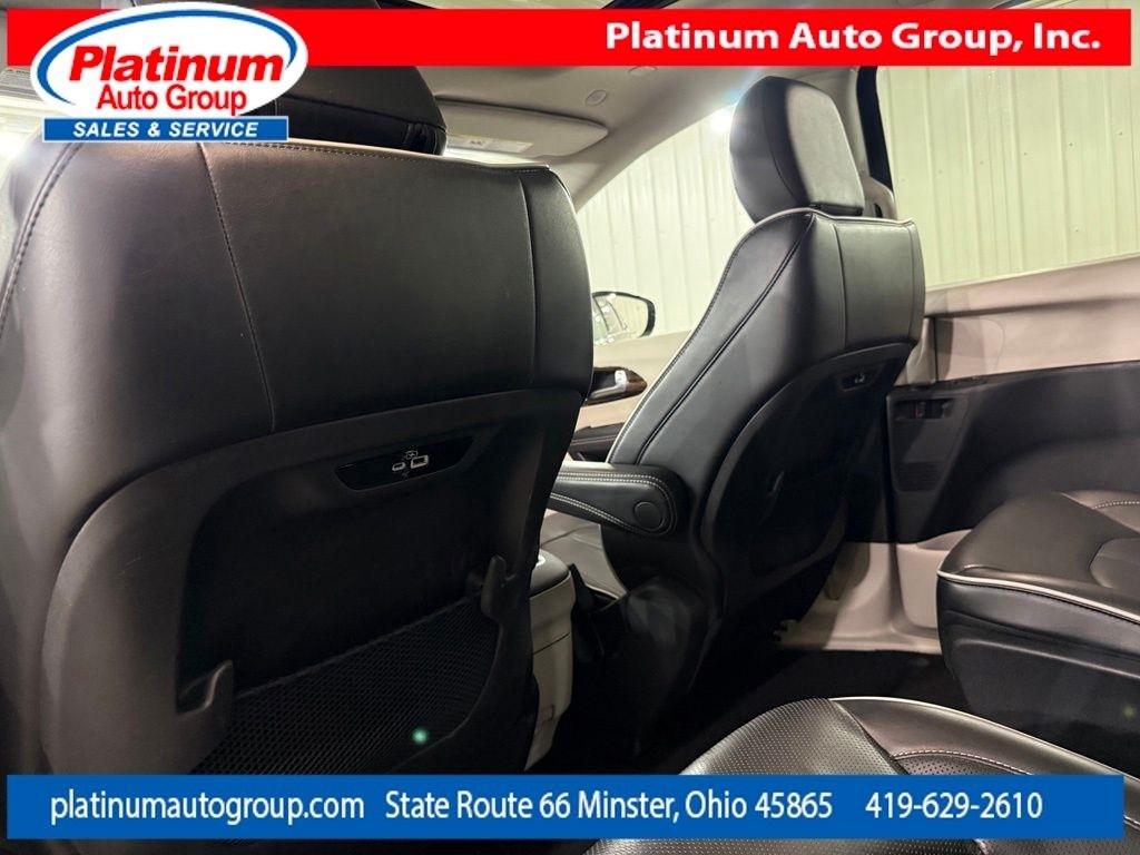 Chrysler Pacifica  2023