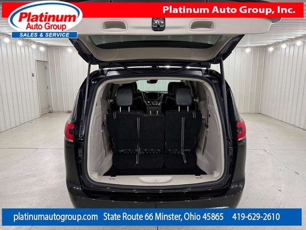 Chrysler Pacifica  2023