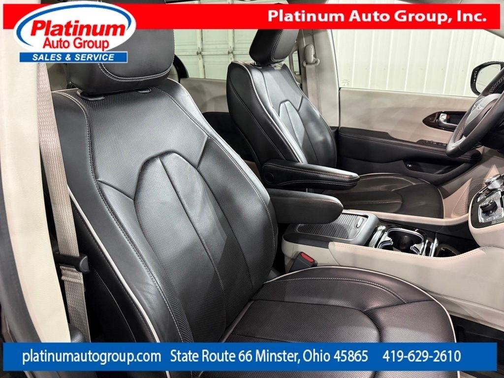 Chrysler Pacifica  2023