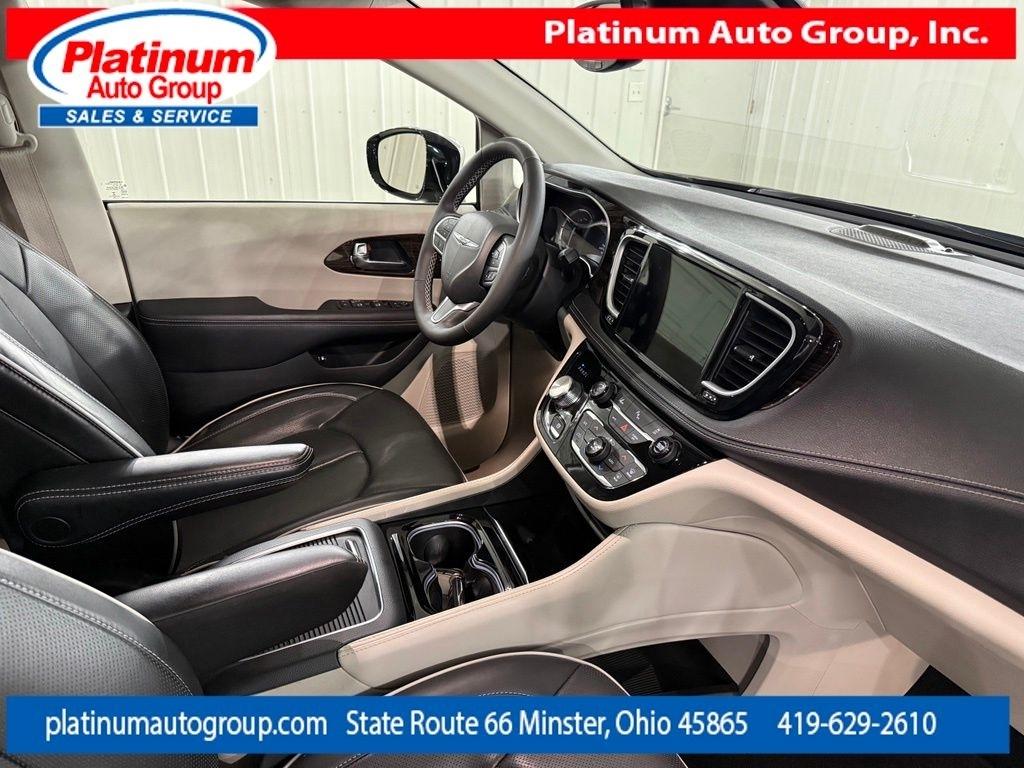 Chrysler Pacifica  2023