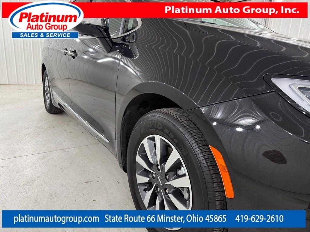 Chrysler Pacifica  2023