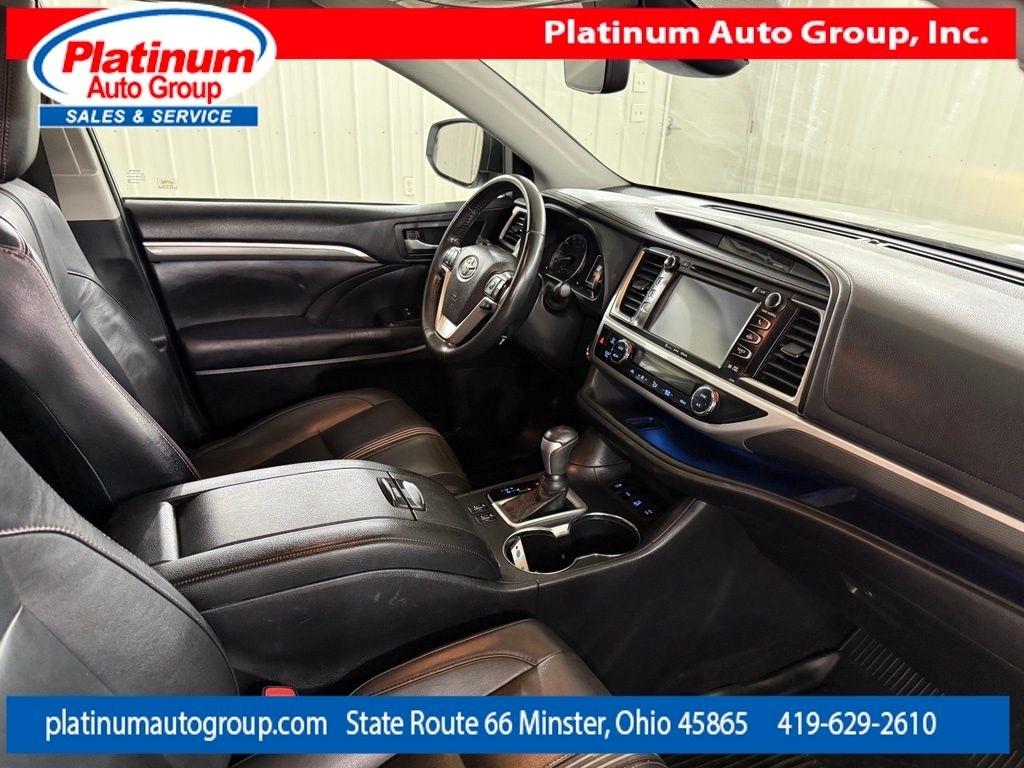 Toyota Highlander  2019
