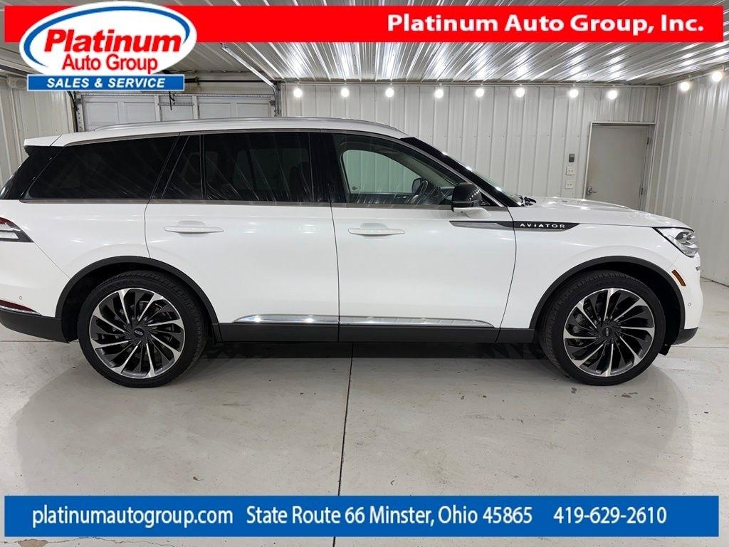 Lincoln Aviator  2020