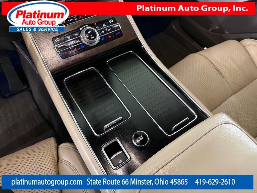 Lincoln Aviator  2020