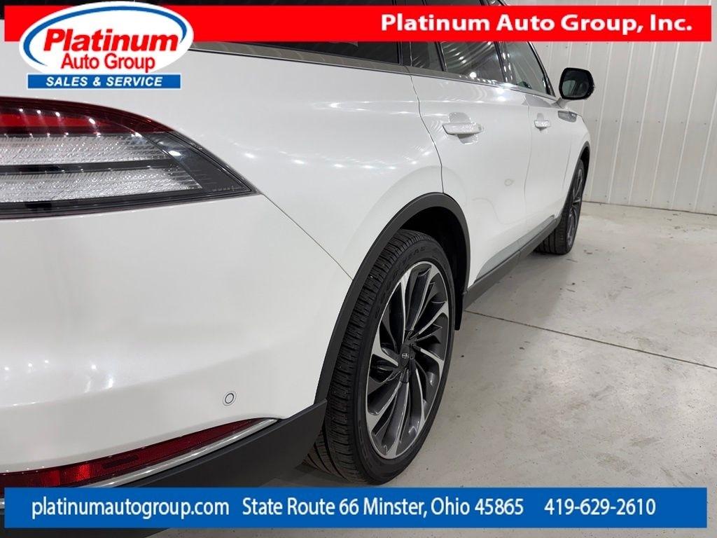 Lincoln Aviator  2020