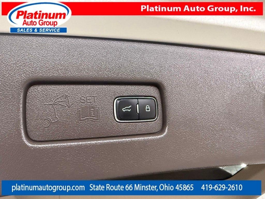 Lincoln Aviator  2020