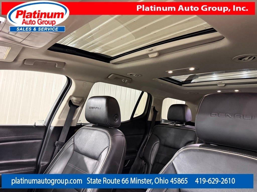 GMC Acadia  2021