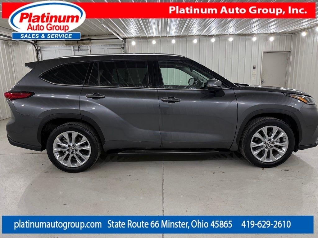 Toyota Highlander  2020
