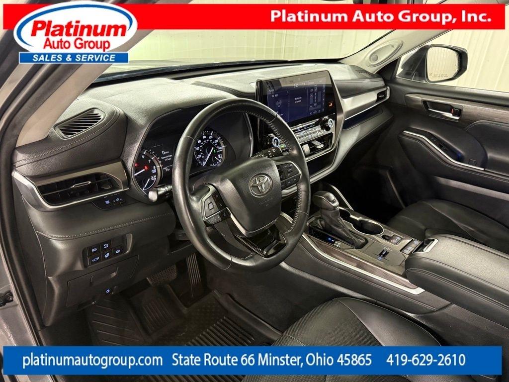 Toyota Highlander  2020