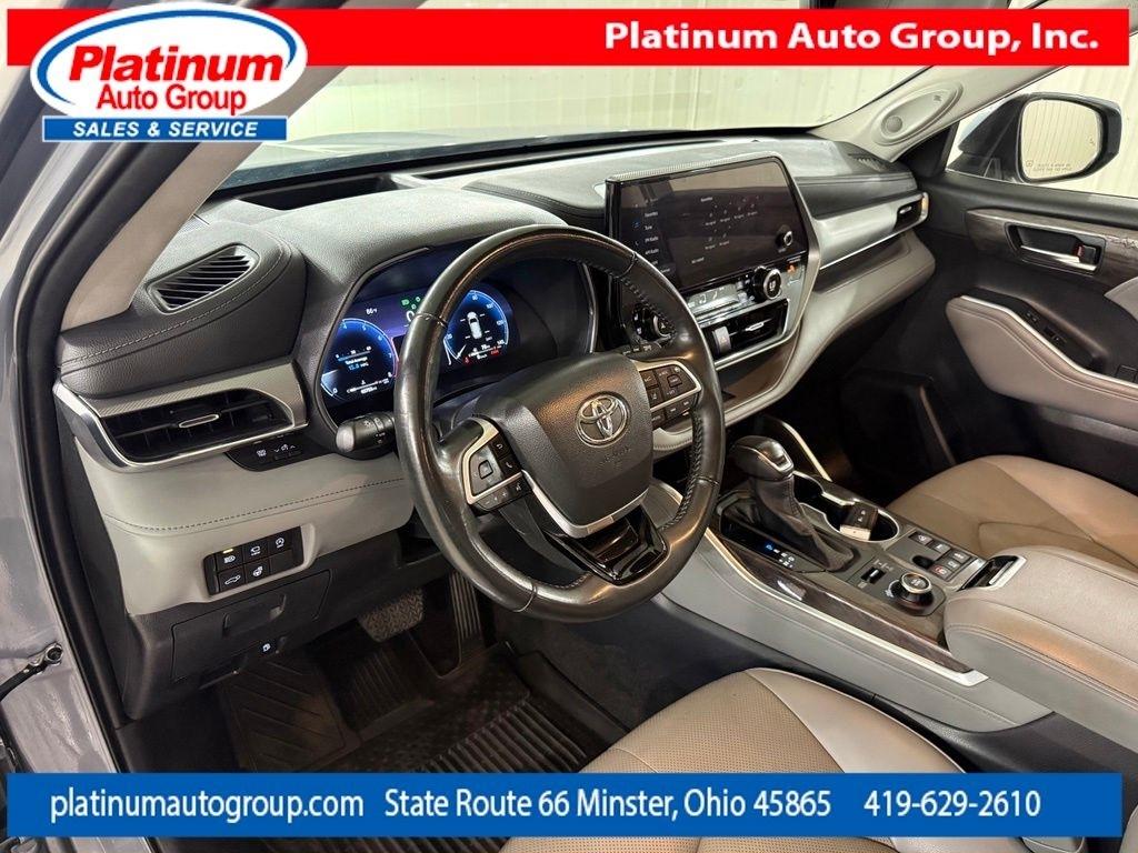 Toyota Highlander  2023