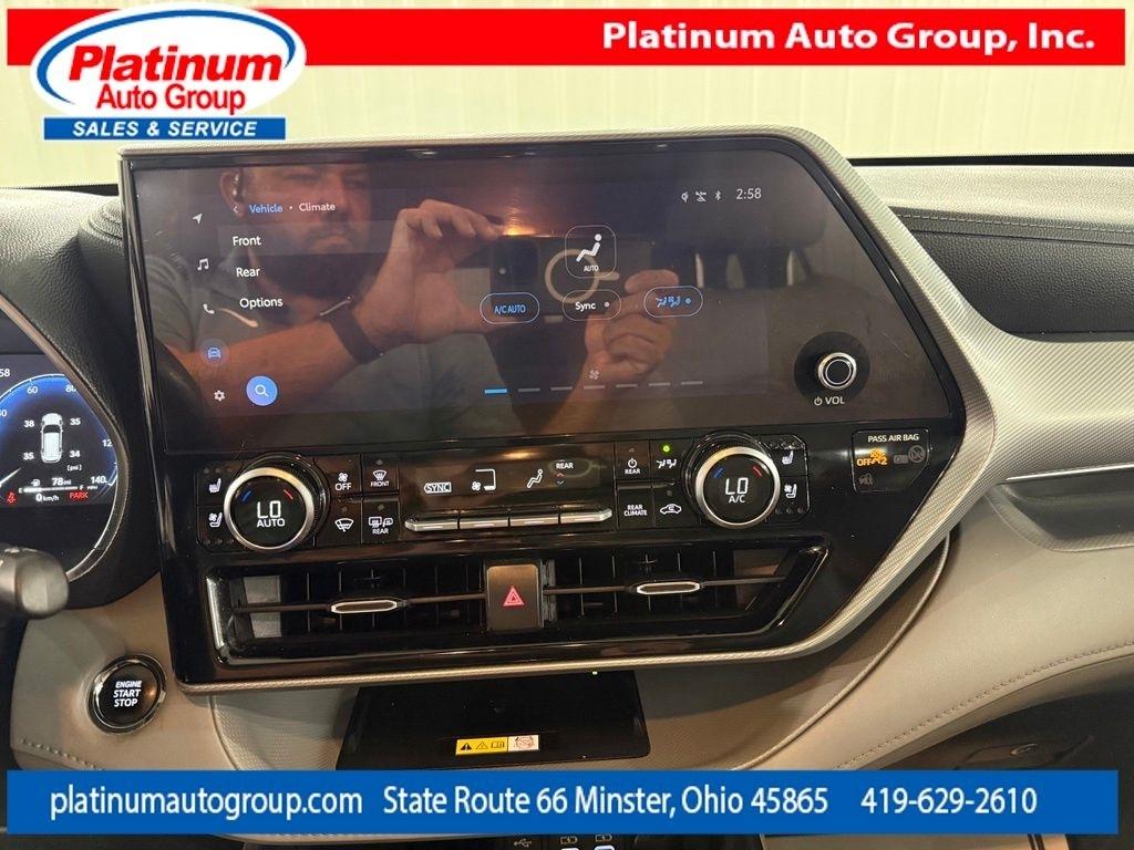 Toyota Highlander  2023