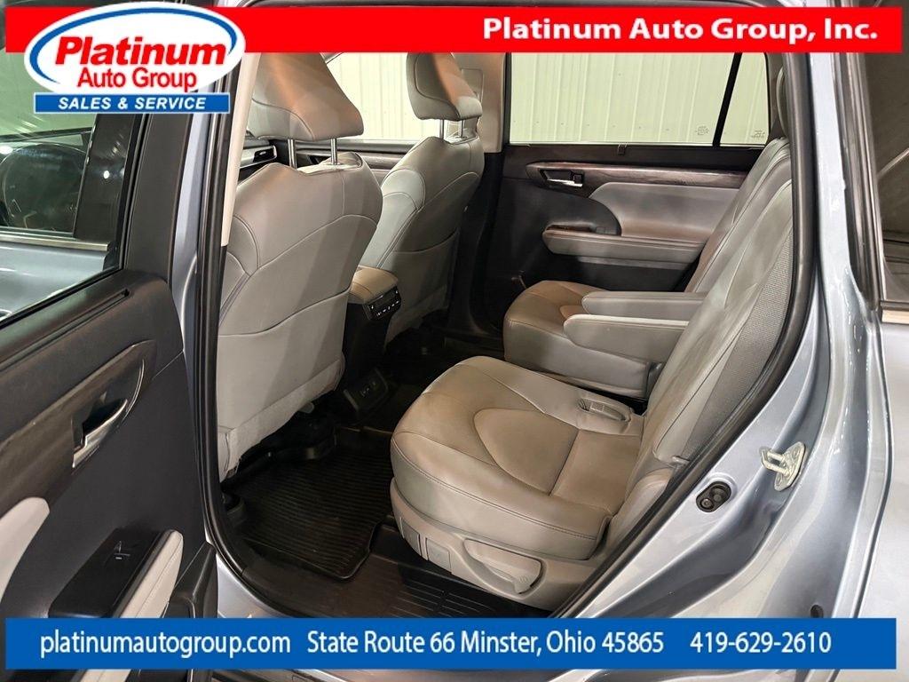 Toyota Highlander  2023