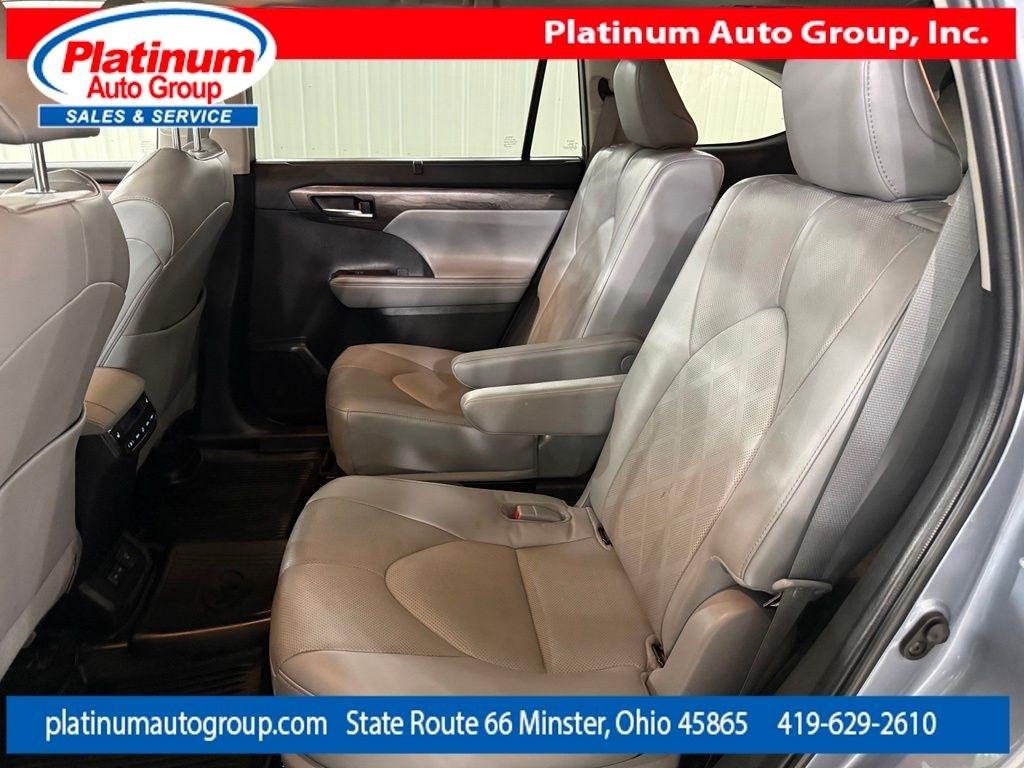 Toyota Highlander  2023