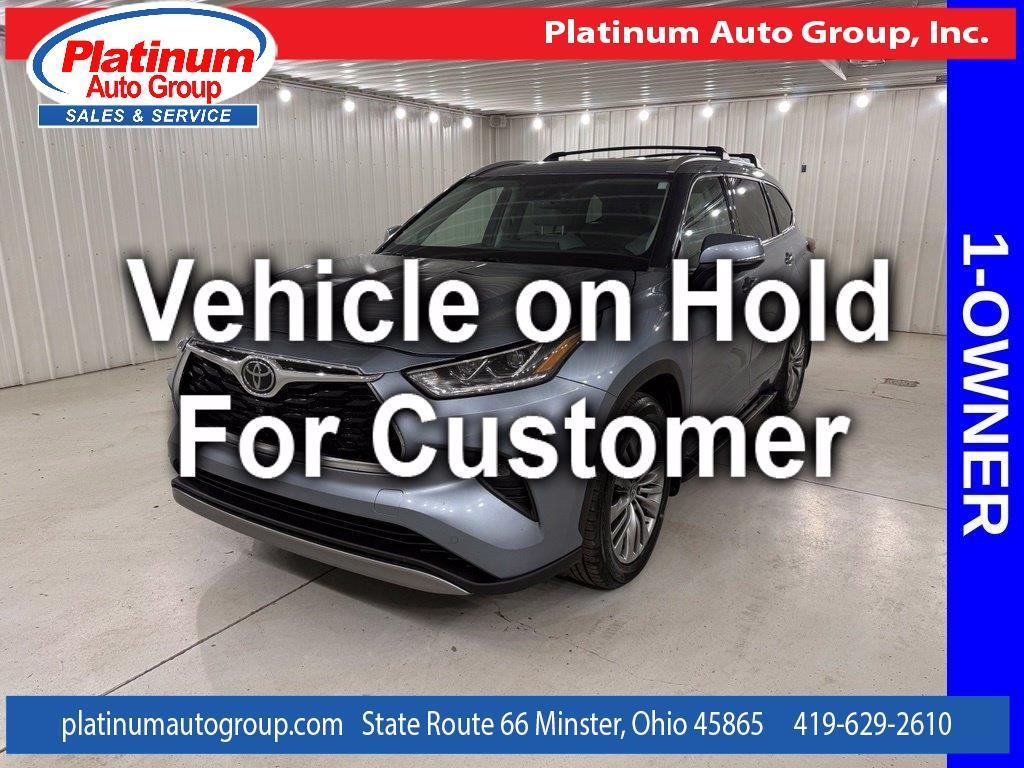 2023 Toyota Highlander Platinum