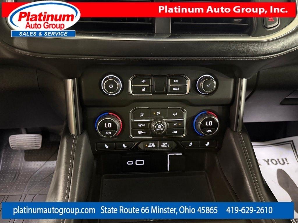 Chevrolet Suburban  2021