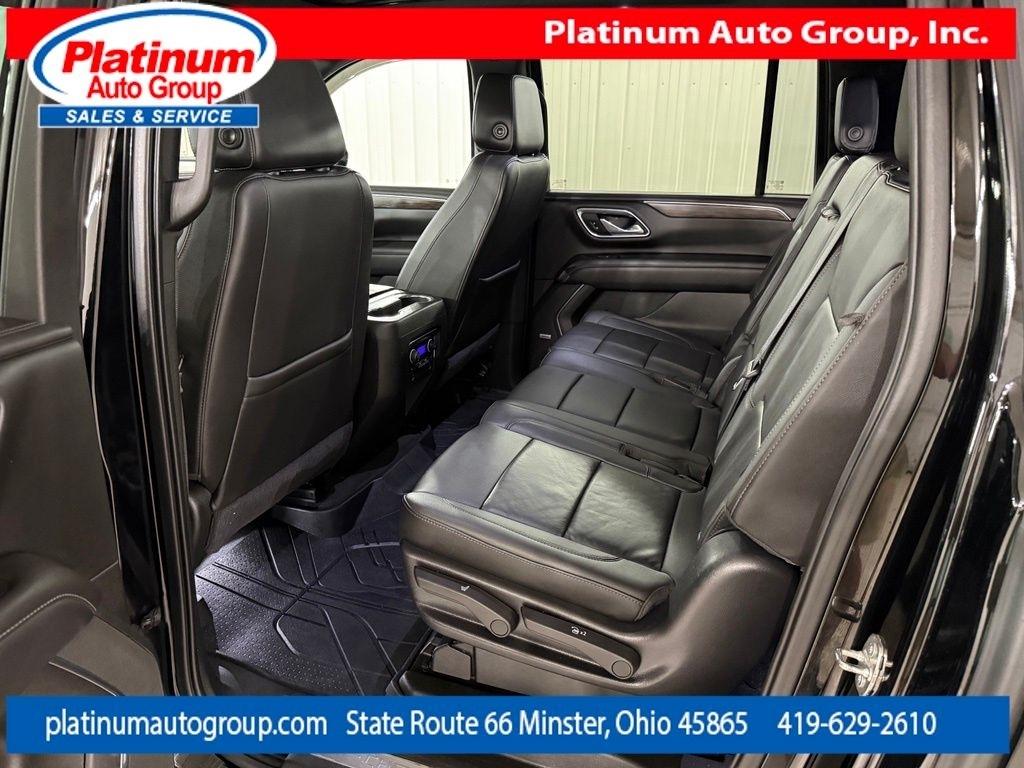 Chevrolet Suburban  2021