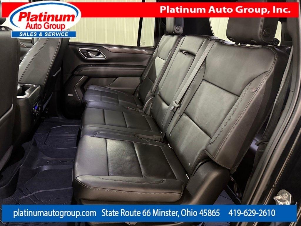 Chevrolet Suburban  2021