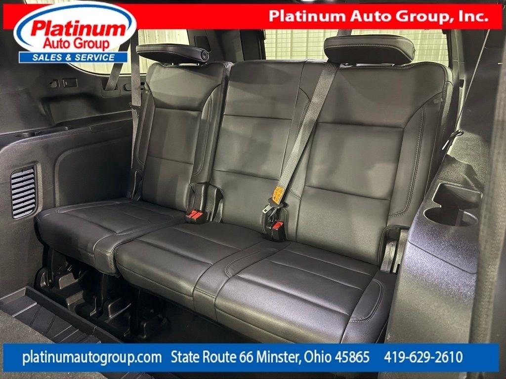 Chevrolet Suburban  2021