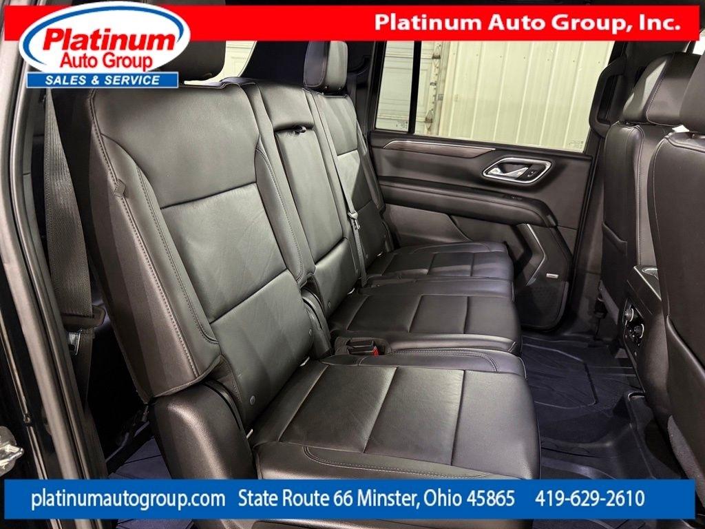 Chevrolet Suburban  2021